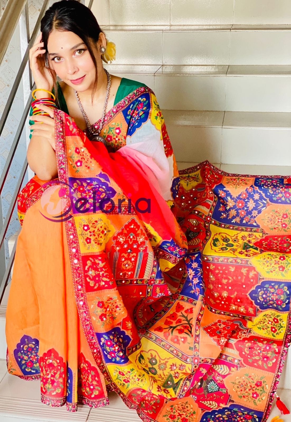 ব্লাউজ পিস সহ শাড়ী DP-6038